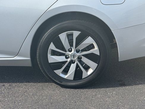 Used 2022 Nissan Altima 2.5 S image 9