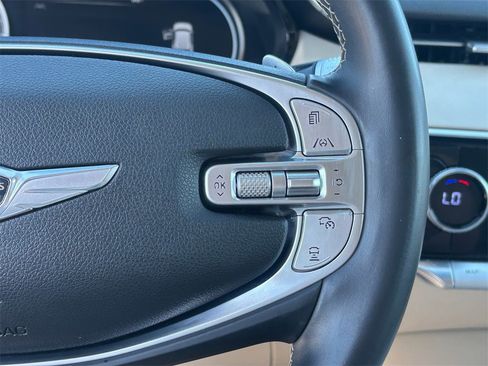 Used 2023 Genesis GV70 2.5T w/ Select Package image 17