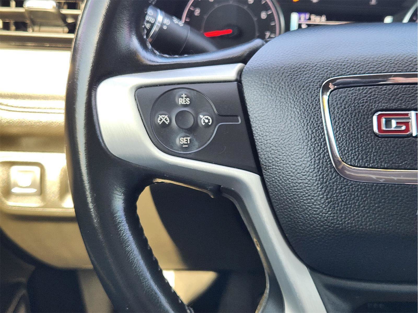 Used 2019 GMC Acadia SLT w/ Black Edition FWD image 30
