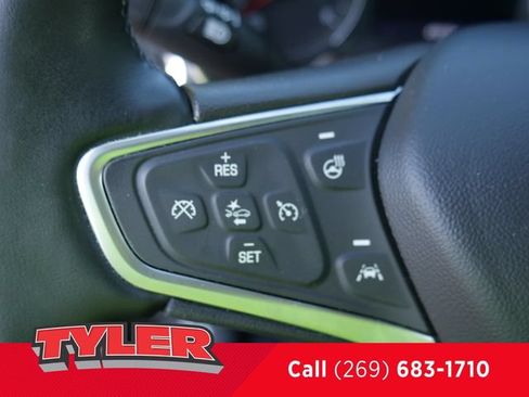 Used 2023 Chevrolet Equinox Premier FWD image 28
