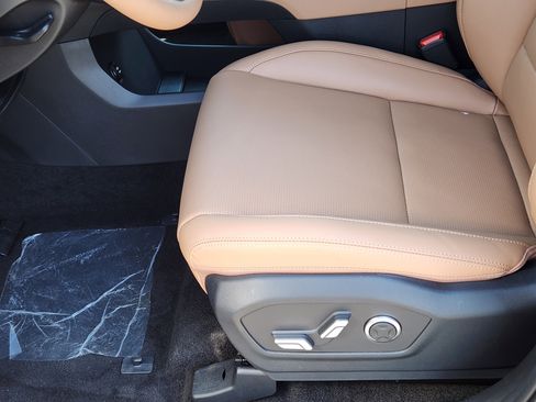 New 2026 Hyundai Santa Fe Calligraphy image 9