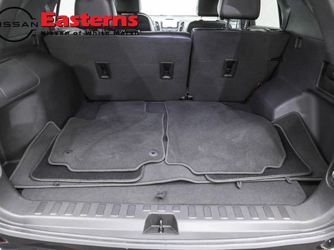 Used 2024 Chevrolet Equinox RS FWD image 9
