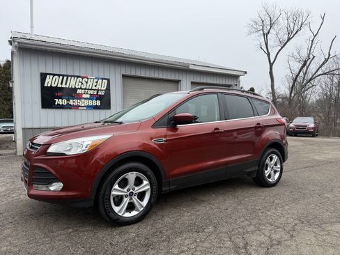 Used 2016 Ford Escape SE w/ Equipment Group 201A image 1