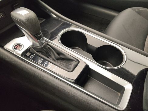 Used 2024 Nissan Altima 2.5 SV image 26