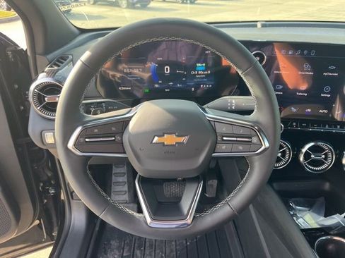 New 2026 Chevrolet Blazer EV LT FWD image 18