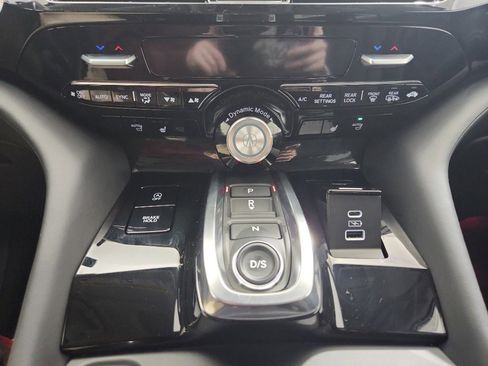 Used 2025 Acura MDX FWD w/ Technology Package image 26
