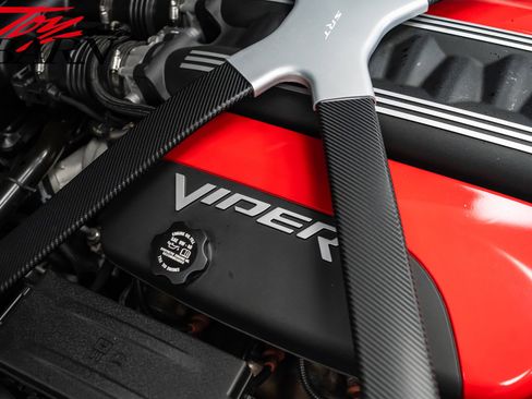 Used 2017 Dodge Viper GTC w/ GTS Interior Package image 46