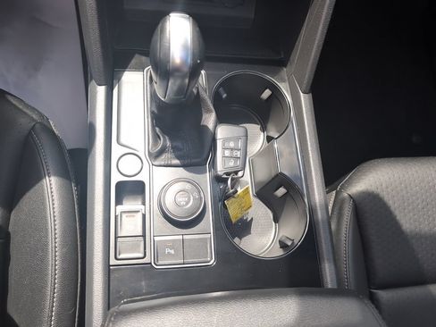 Used 2019 Volkswagen Atlas SEL R-Line AWD/4WD image 26