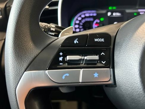 Used 2022 Hyundai Tucson Blue AWD/4WD image 12