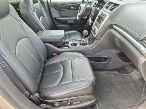 Used 2015 GMC Acadia SLT w/ Open Road Package FWD image 22