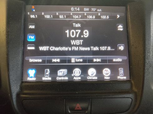 Used 2015 Chrysler 200 Limited w/ Convenience Group FWD image 25