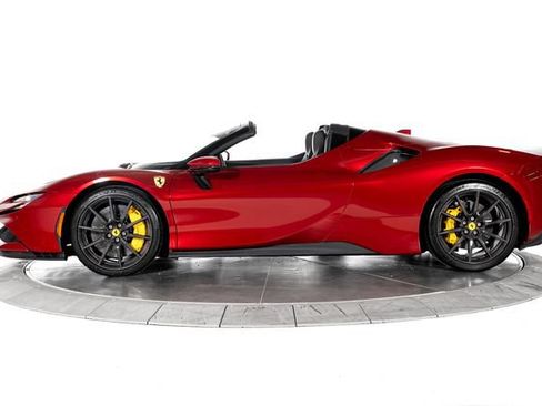 Used 2023 Ferrari SF90 Spider AWD/4WD image 3