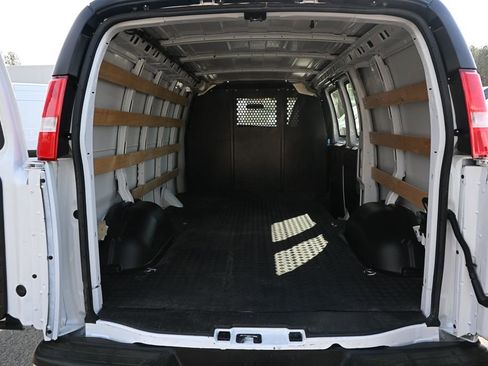 Used 2024 Chevrolet Express 2500 w/ Driver Convenience Package image 27