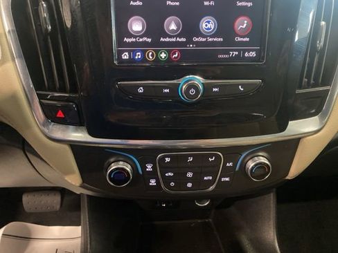 Certified 2022 Chevrolet Traverse LS AWD/4WD image 22