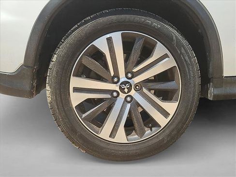Used 2020 Mitsubishi Outlander Sport SE FWD image 16