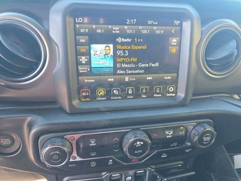 Used 2022 Jeep Wrangler Unlimited Sport w/ Sun And Sound Package AWD/4WD image 6