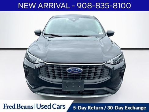 Certified 2025 Ford Escape Active AWD/4WD image 2