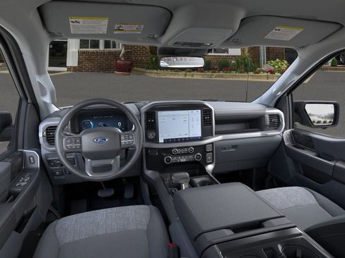 New 2025 Ford F150 Lightning XLT image 9