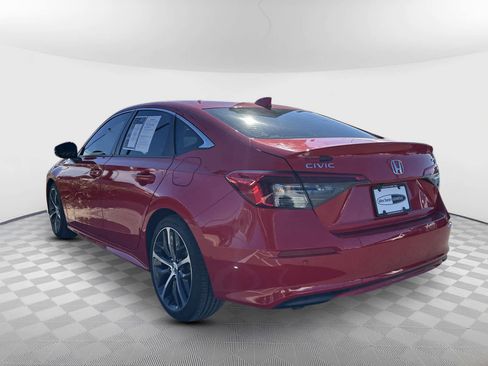 Used 2023 Honda Civic Touring image 6