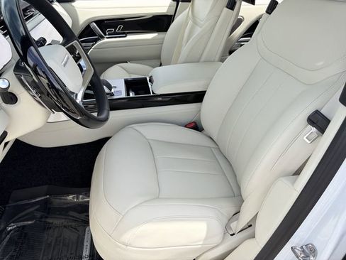 New 2026 Land Rover Range Rover Long Wheelbase Autobiography AWD/4WD image 7