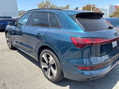 Used 2023 Audi e-tron Premium Plus AWD/4WD image 7