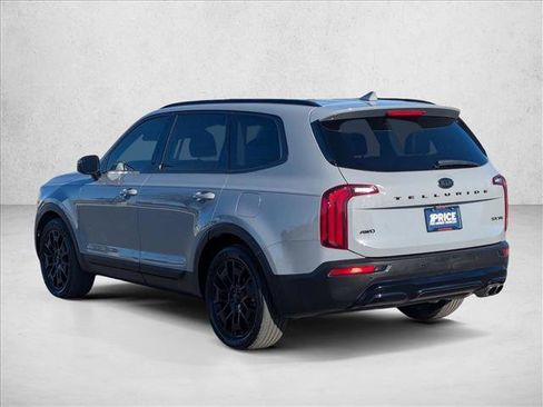 Used 2021 Kia Telluride SX w/ SX Prestige Package image 8