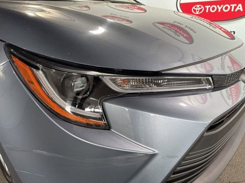 Used 2024 Toyota Corolla LE FWD image 11