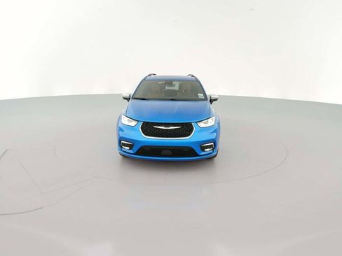 New 2026 Chrysler Pacifica Pinnacle w/ Trailer Tow Group image 2