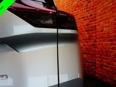 Certified 2023 Nissan Rogue SV AWD/4WD image 80
