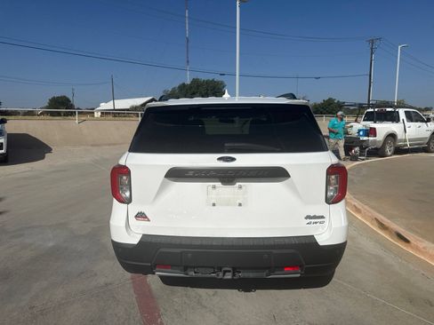 Used 2023 Ford Explorer Timberline w/ Timberline Technology Package AWD/4WD image 6