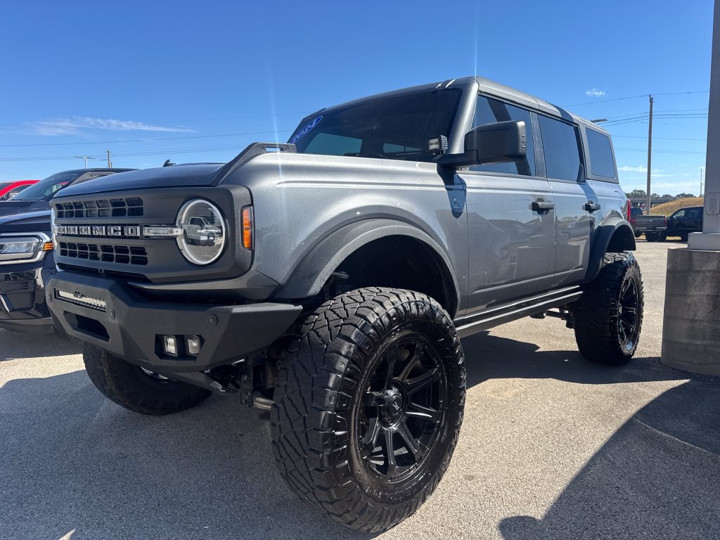 Used 2024 Ford Bronco Black Diamond AWD/4WD image 9