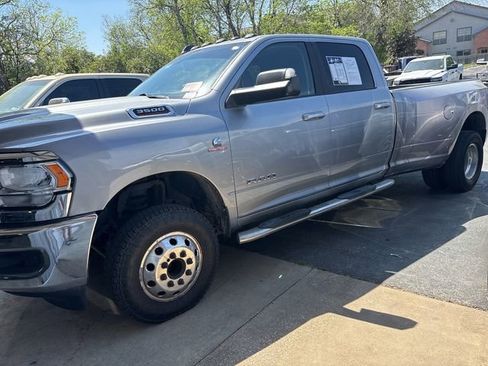Used 2020 RAM 3500 Big Horn AWD/4WD image 3