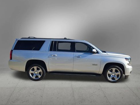 Used 2017 Chevrolet Suburban LT w/ Texas Edition Package image 7