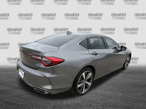 Certified 2025 Acura TLX w/ Technology Package image 10
