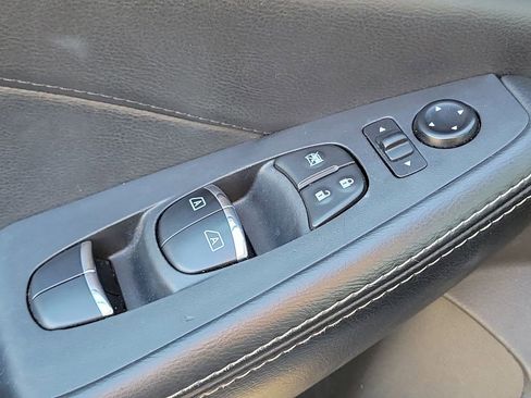 Used 2023 Nissan Maxima SV w/ Floor Mat Group image 14