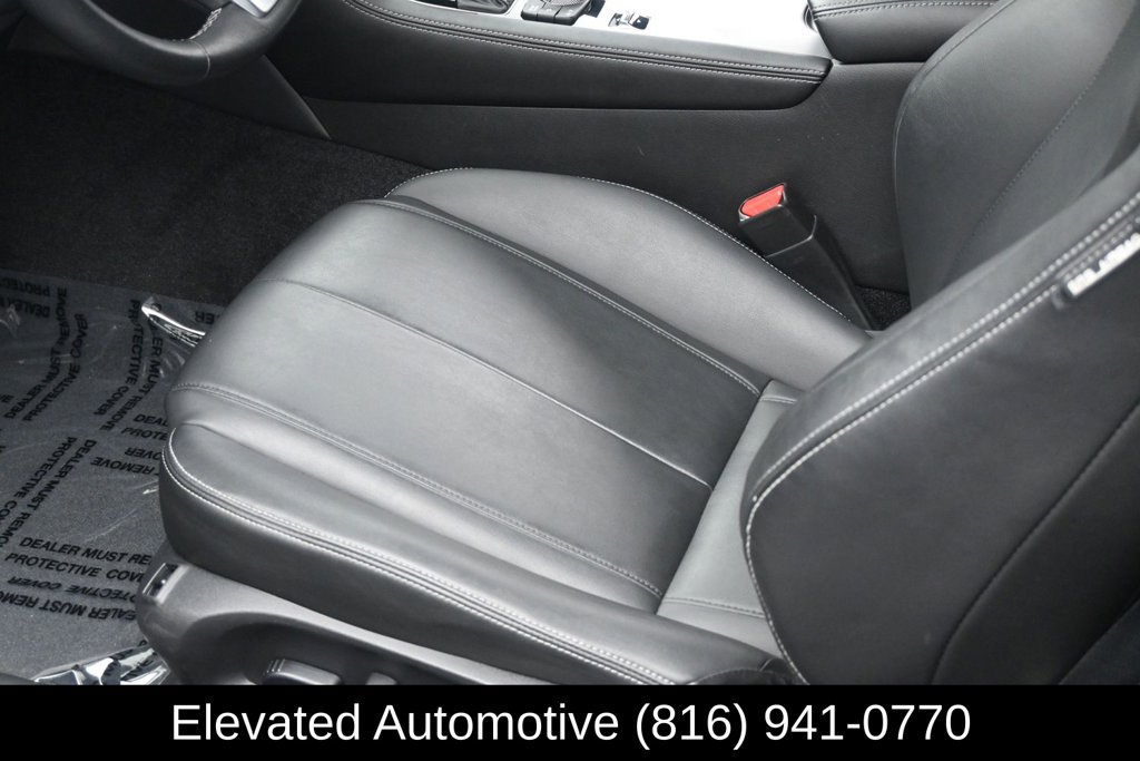 Used 2018 INFINITI Q60 3.0t Luxe w/ Sensory Package 3.0T Luxe AWD/4WD image 13