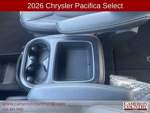New 2026 Chrysler Pacifica Select image 13