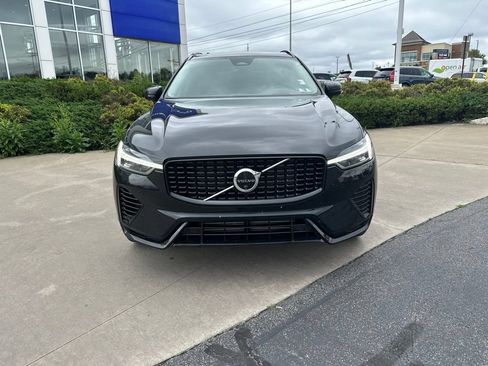 Used 2025 Volvo XC60 T8 Ultra w/ Protection Package Premier AWD/4WD image 2