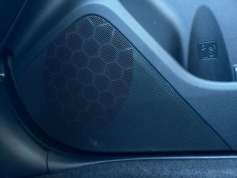 Used 2020 Subaru Crosstrek 2.0i Premium image 30