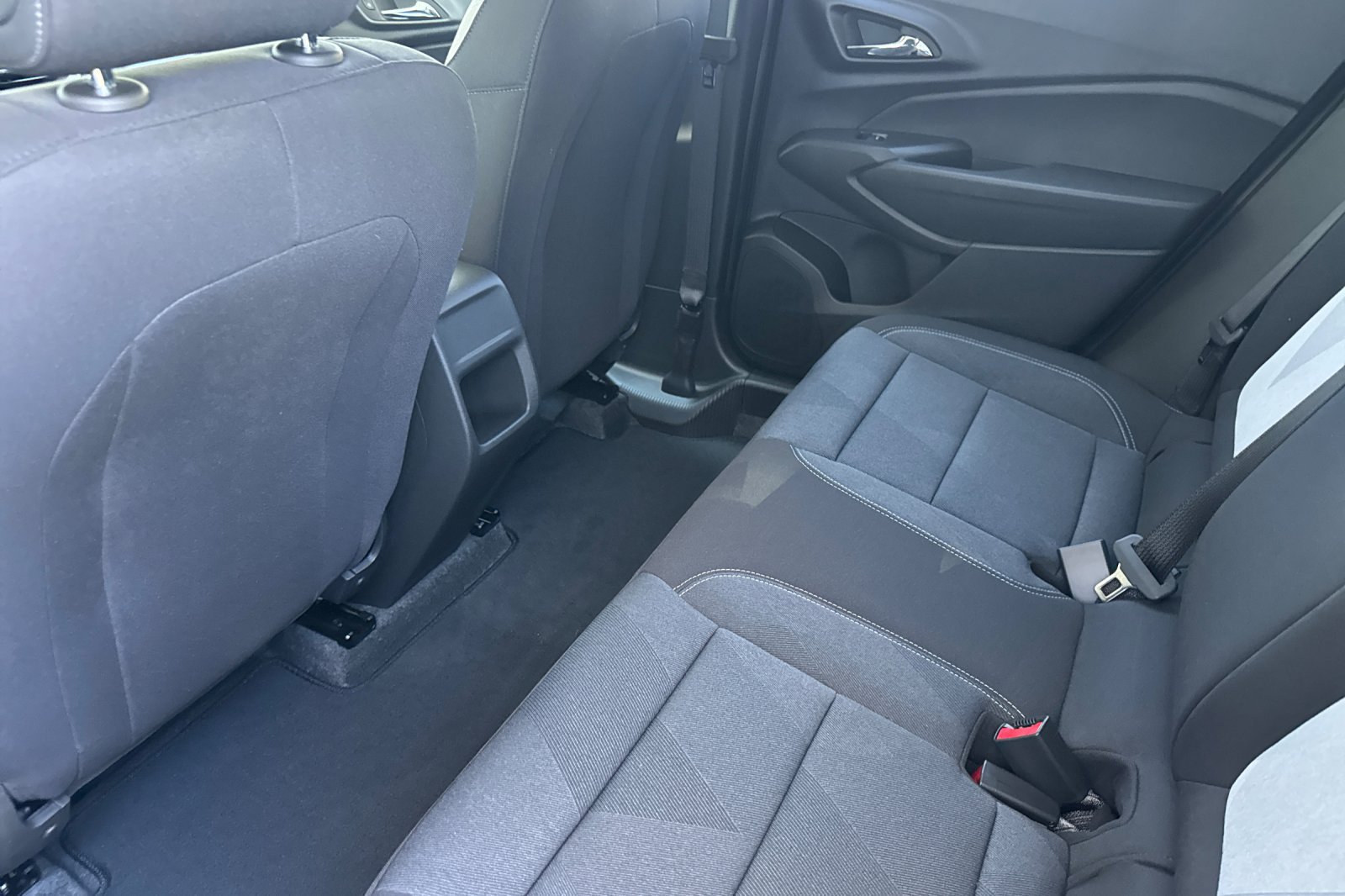 New 2026 Chevrolet Trax LS w/ LS Convenience Package FWD image 11
