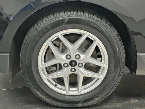 Certified 2024 Ford Edge SEL AWD/4WD image 25