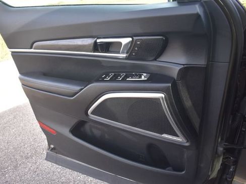 Certified 2024 Kia Telluride SX Prestige X-Line AWD/4WD image 39