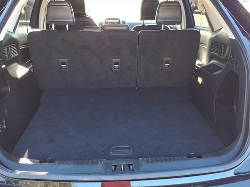 Used 2023 Ford Edge SEL image 10