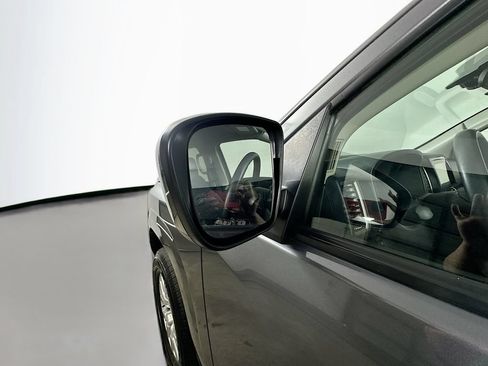 Used 2023 Nissan Frontier SV AWD/4WD image 37