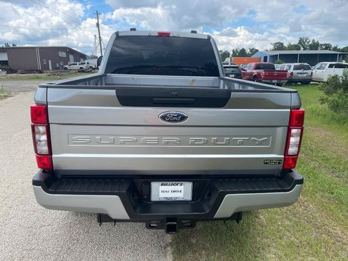 Used 2022 Ford F250 XLT w/ FX4 Off-Road Package AWD/4WD image 7