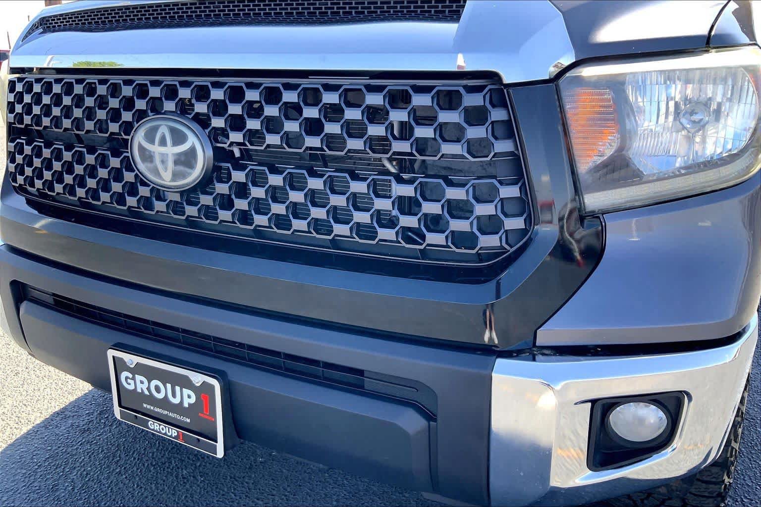 Used 2019 Toyota Tundra SR5 w/ SR5 Upgrade Package AWD/4WD image 30