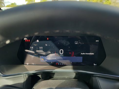 New 2026 GMC Canyon Elevation w/ Convenience Package image 9