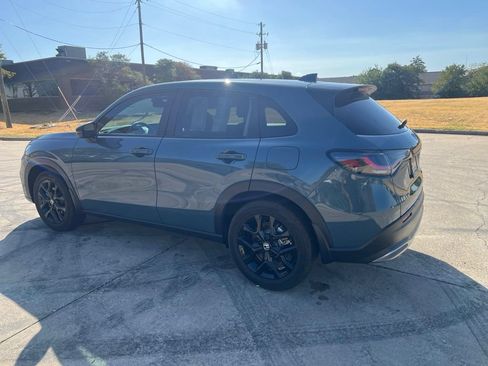 Used 2024 Honda HR-V Sport image 9
