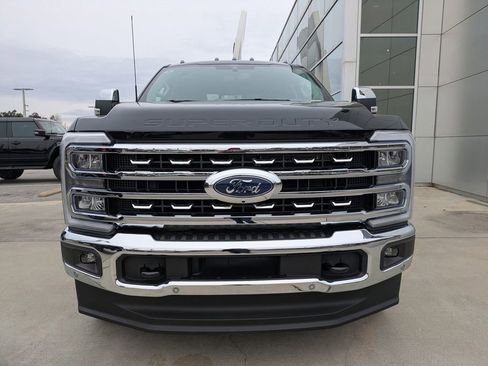 New 2026 Ford F250 Lariat w/ Lariat Premium Package image 8