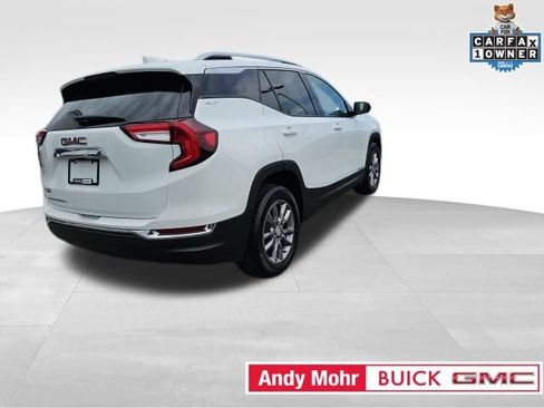 Used 2024 GMC Terrain SLT FWD image 19